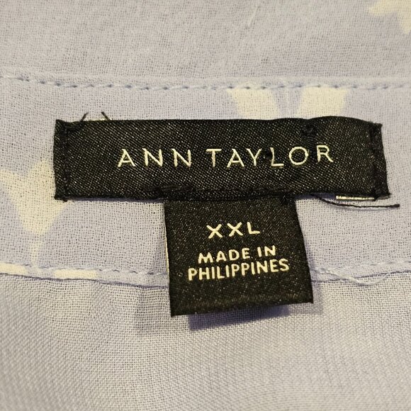 Ann Taylor Long Sleeve Button Down Light Purple Blouse - Picture 2 of 8